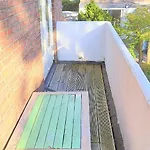 Huis met de enorme boom Accommodatie bij particulieren *