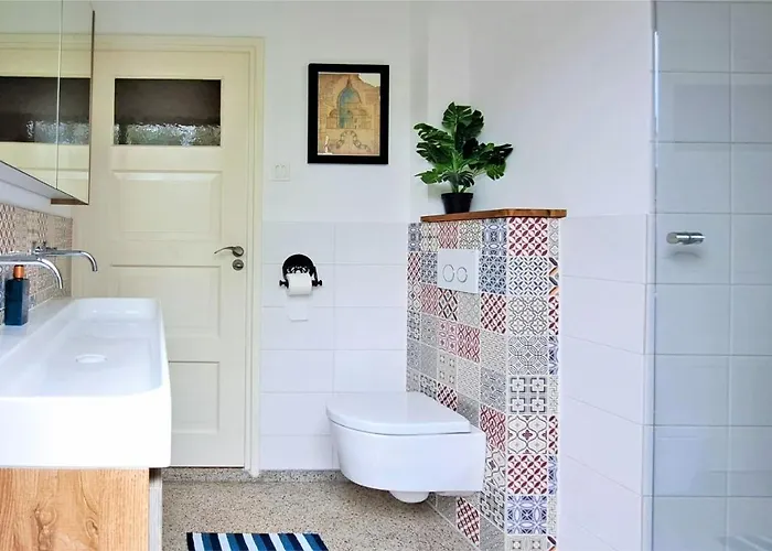 Met De Enorme Boom Accommodatie bij particulieren